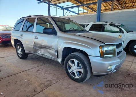 2007 Chevrolet Trailblazer Ls z USA, uszkodzony, nr VIN 1GNDS13S172309335